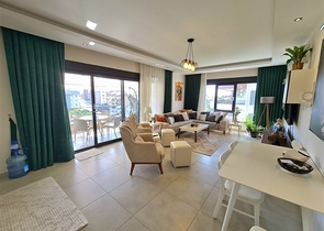 Современная квартира с полным комфортом в центре Оба