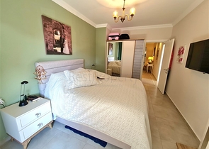 Современная квартира с полным комфортом в центре Оба