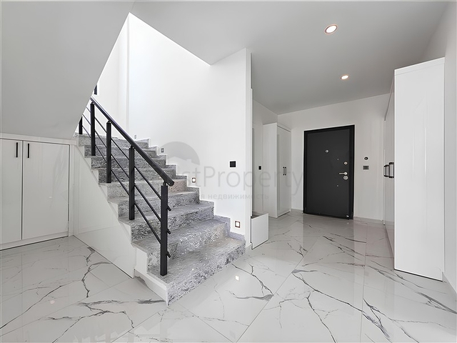 Роскошная вилла 4+1 с частным бассейном и видом на море в Каргыджаке