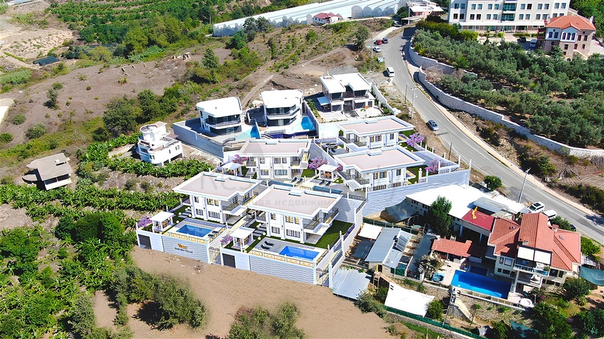 Роскошная вилла 4+1 с частным бассейном и видом на море в Каргыджаке