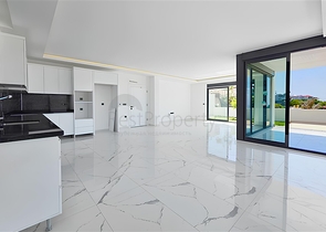 Роскошная вилла 4+1 с частным бассейном и видом на море в Каргыджаке