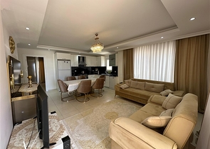 Просторная квартира с полной инфраструктурой в живописном районе Авсаллар