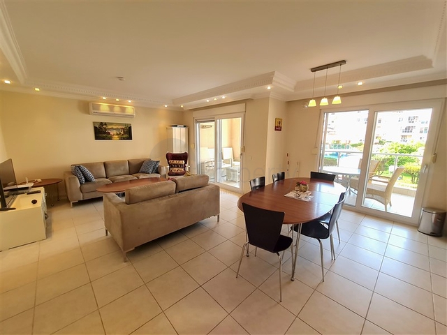 Уютная квартира с просторной планировкой в живописном районе Оба