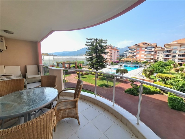 Уютная квартира с просторной планировкой в живописном районе Оба