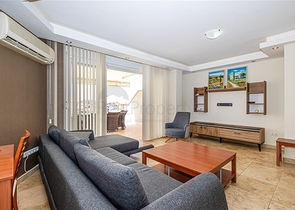 Просторная квартира 2+1 в комплексе с развитой инфраструктурой в районе Джикджилли