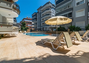 Просторный пентхаус 4+1 в уютном жилом комплексе в районе Оба — комфорт для всей семьи