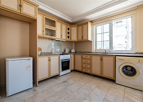 Просторный пентхаус 4+1 в уютном жилом комплексе в районе Оба — комфорт для всей семьи