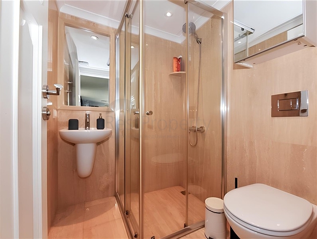 Элитная вилла 5+2 с видом на море в центре Аланьи — приватность, комфорт и роскошь в одном месте