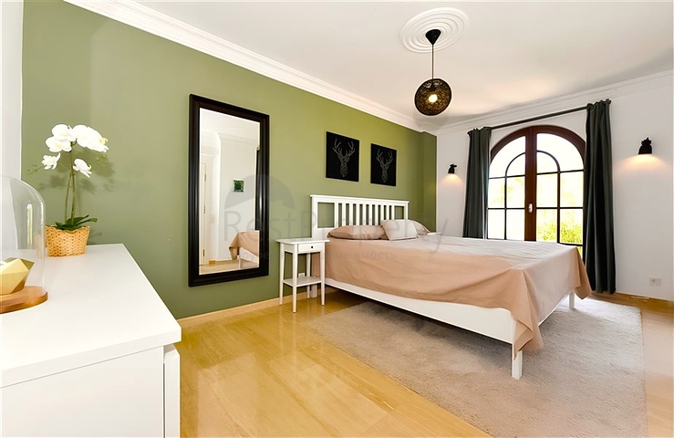 Элитная вилла 5+2 с видом на море в центре Аланьи — приватность, комфорт и роскошь в одном месте