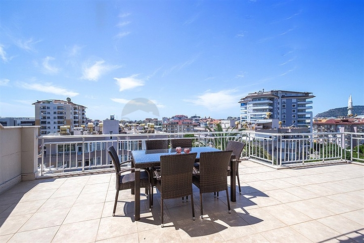 Просторная квартира 2+1 в ухоженном комплексе в районе Джикджилли — комфорт и удобство для жизни