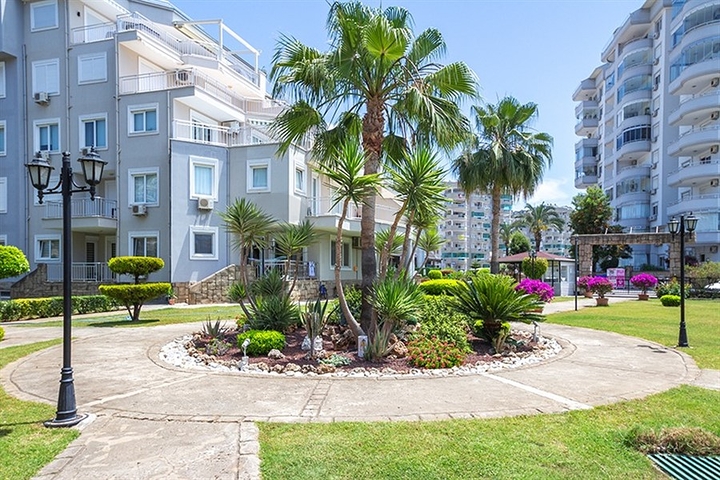 Просторная квартира 2+1 в ухоженном комплексе в районе Джикджилли — комфорт и удобство для жизни