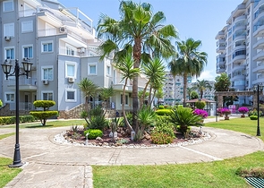 Просторная квартира 2+1 в ухоженном комплексе в районе Джикджилли — комфорт и удобство для жизни