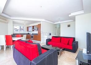 Просторная квартира 2+1 в ухоженном комплексе в районе Джикджилли — комфорт и удобство для жизни