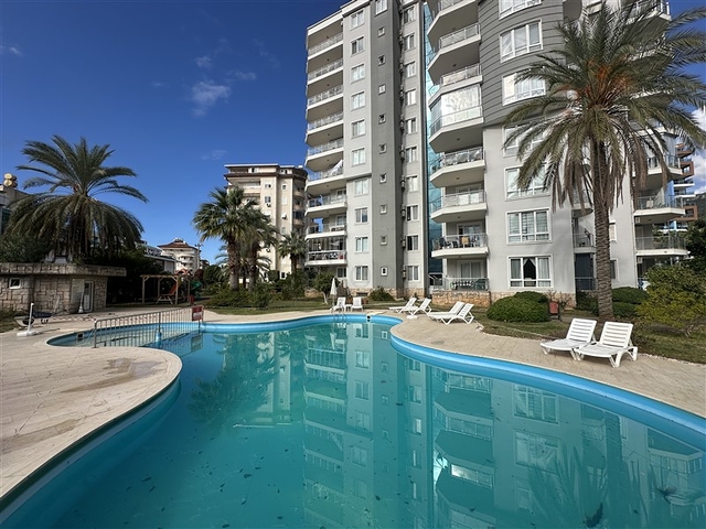 Уютная меблированная квартира 1+1 в престижном районе Джикджилли 