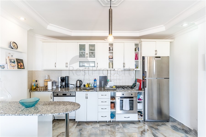 Светлая квартира с панорамным видом на море в районе Тосмур