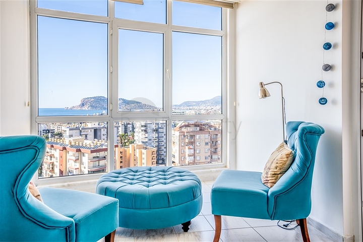 Светлая квартира с панорамным видом на море в районе Тосмур