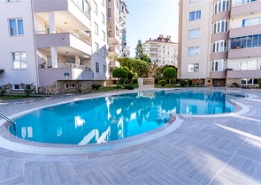 Светлая квартира с панорамным видом на море в районе Тосмур