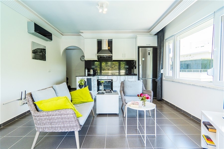 Уютная квартира 2+1 в доме с бассейном и зелёной территорией