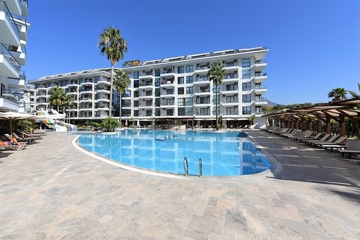 Просторная меблированная квартира 3+1 с богатой инфраструктурой в современном жилом комплексе