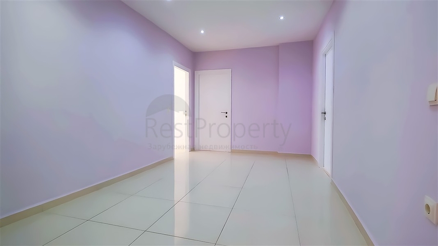 Просторная меблированная квартира 3+1 с богатой инфраструктурой в современном жилом комплексе