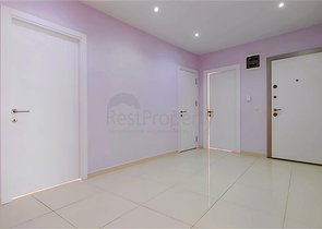 Просторная меблированная квартира 3+1 с богатой инфраструктурой в современном жилом комплексе