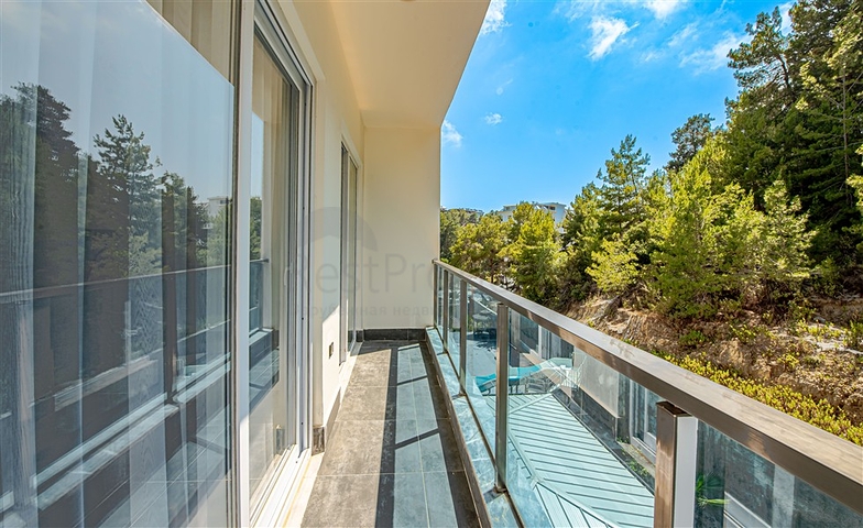 Уютная меблированная квартира 1+1 в современном комплексе с инфраструктурой курортного уровня