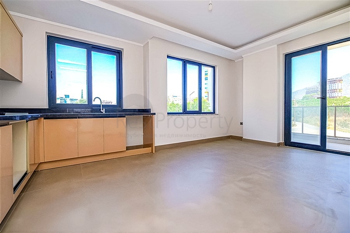 Современная квартира у моря в жилом комплексе премиум-класса