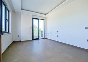 Современная квартира у моря в жилом комплексе премиум-класса