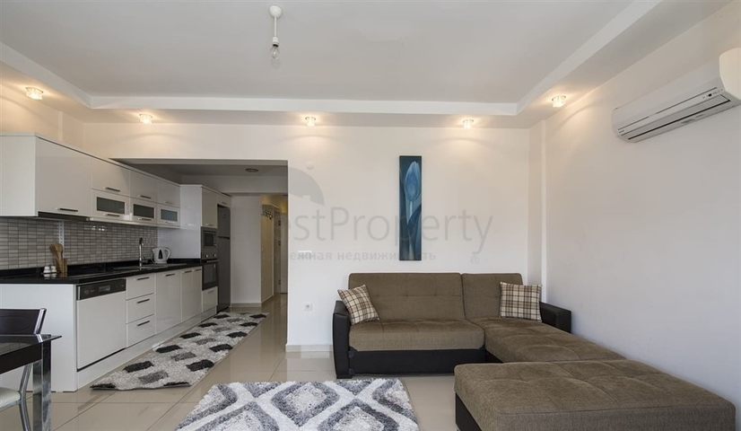 Просторная меблированная квартира 2+1 в 350 метрах от знаменитого пляжа Клеопатра