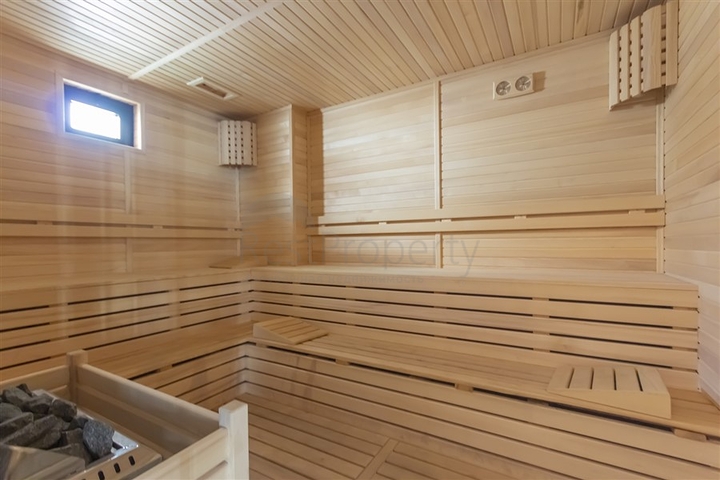 Стильная квартира с полной инфраструктурой в самом центре Махмутлара