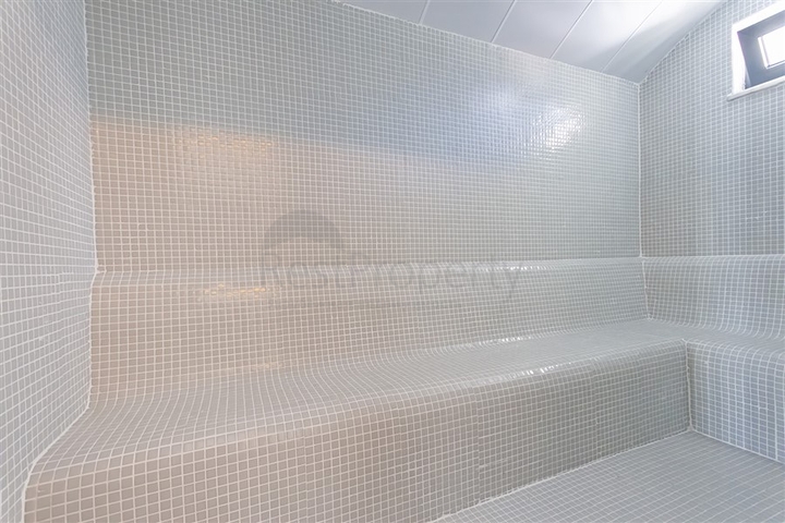 Стильная квартира с полной инфраструктурой в самом центре Махмутлара