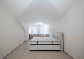 Просторный пентхаус с террасой и видом на море в престижном жилом комплексе