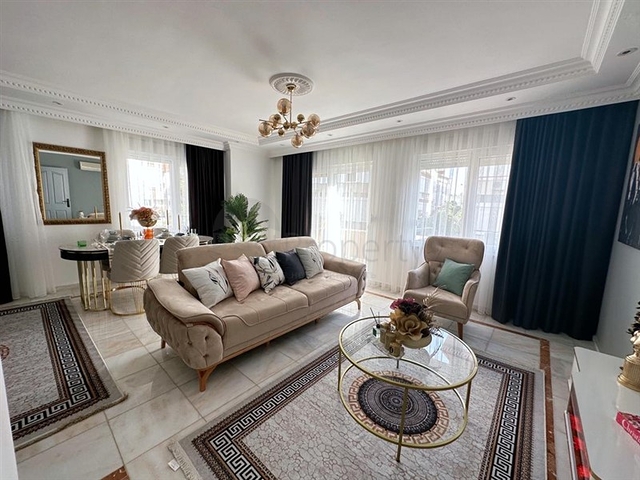 Уютные апартаменты в обжитом комплексе в самом сердце района Оба