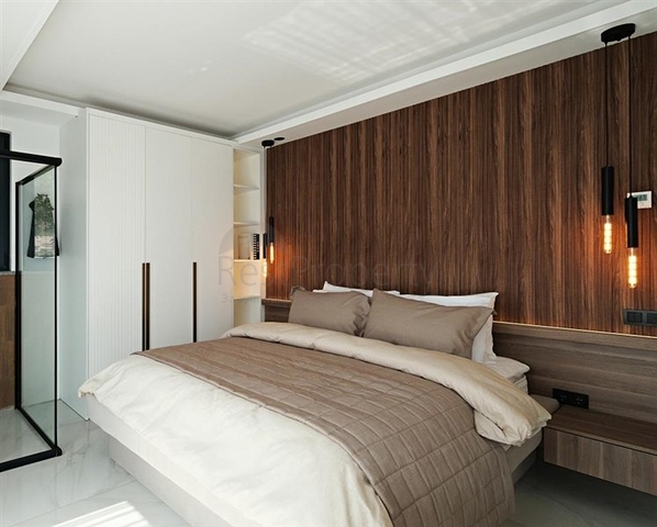 Современная вилла с панорамным видом на море в Аланье