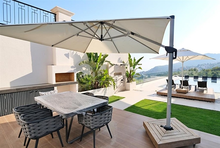 Современная вилла с панорамным видом на море в Аланье