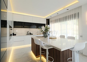 Современная вилла с панорамным видом на море в Аланье