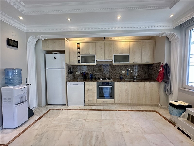 Уютная меблированная квартира в районе Оба — всего 400 метров от моря