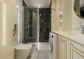 Современная квартира с панорамным видом на море в центре Махмутлара