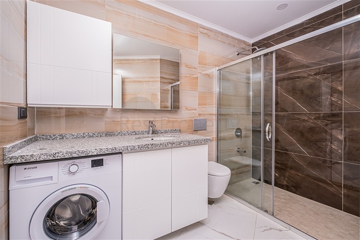 Современная квартира 1+1 с видом на море всего в 100 метрах от пляжа