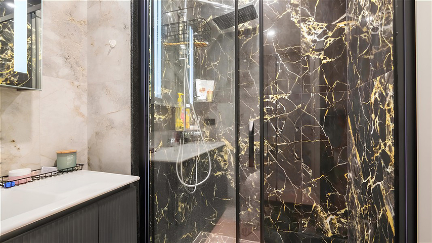 Роскошная квартира 3+1 с садом в элитном комплексе у моря