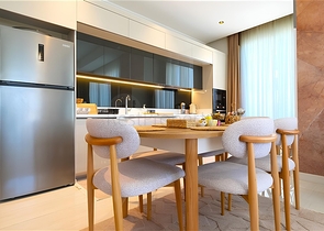 Роскошная квартира 3+1 с садом в элитном комплексе у моря