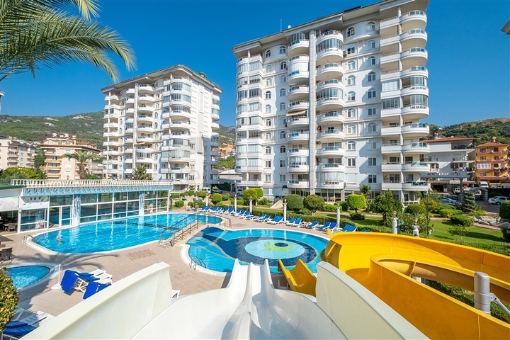 Уютная меблированная квартира 2+1 в комплексе с инфраструктурой