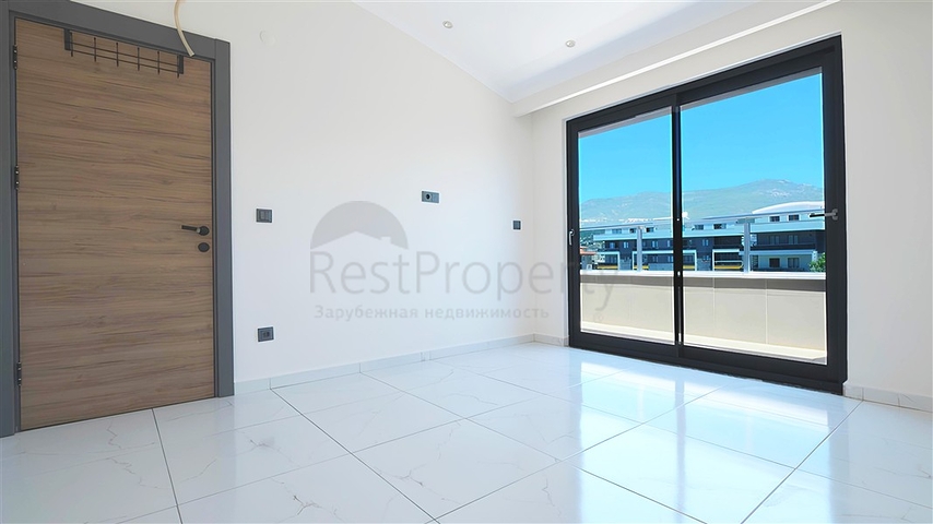 Пентхаус 2+1 с террасой в современном комплексе в районе Оба