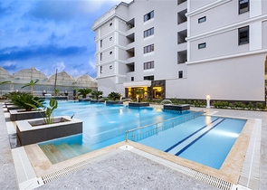 Просторный пентхаус 3+1 с видом на море всего в 50 метрах от пляжа