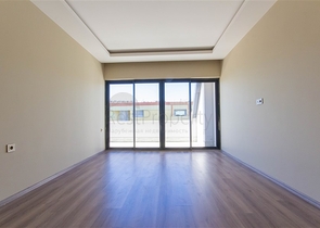 Пентхаус 3+1 в 50 метрах от моря — простор и комфорт рядом с природой