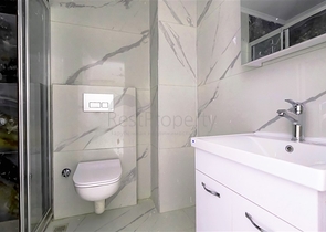 Современный пентхаус 2+1 в престижном комплексе в Махмутларе