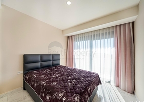 Просторная меблированная квартира 3+1 в современном жилом комплексе в Авсалларе