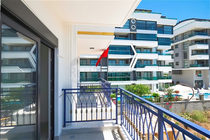 Просторная квартира с видом на море в живописном районе Аланьи