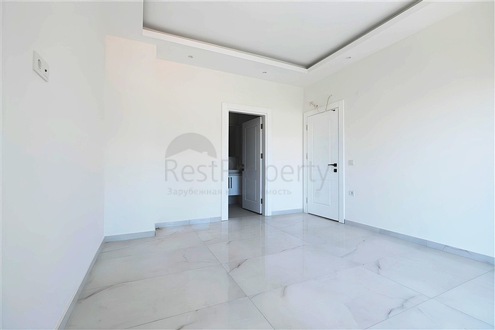 Просторная квартира с видом на море в живописном районе Аланьи