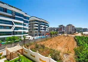 Просторная квартира с видом на море в живописном районе Аланьи